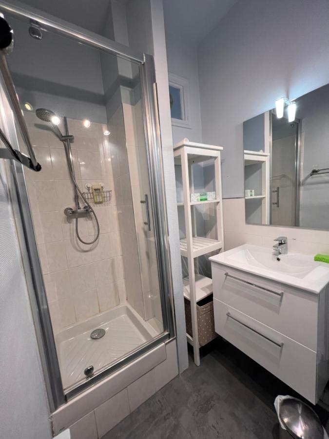 4 People+Free Street Parking+Cosy Centre Ville Apartman Rouen Kültér fotó